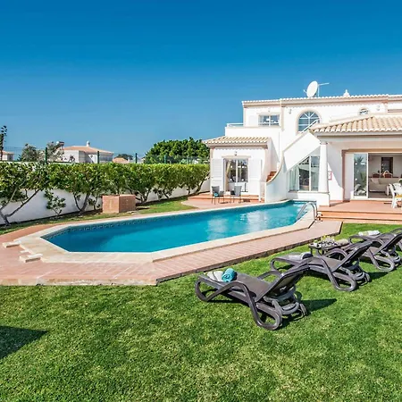 Damara Villa
